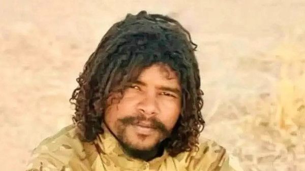 "وجه الرعب" في الفاشر..من هو السفاح "أبو لولو" الذي تفاخر بقتل مئات السودانيين؟ صور