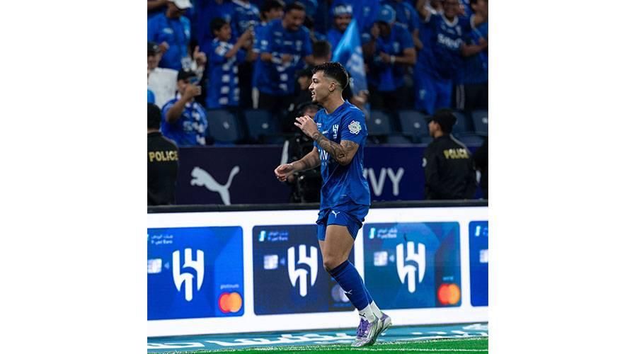 الهلال يعبر الشباب بهدف ليوناردو ويخسر كوليبالي