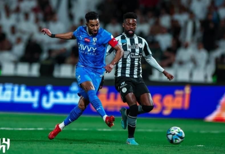 كيفية مشاهدة مباراة الهلال والشباب بث مباشر في الدوري السعودي