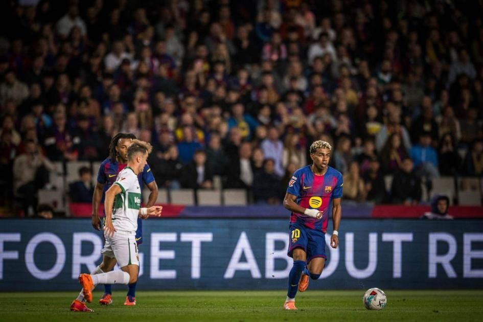 برشلونة يشفى من آلام «الكلاسيكو» بثلاثية في شباك إلتشي