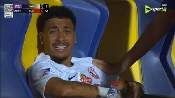 «خرج باكياً».. الزمالك يتلقى ضربة موجعة بعد إصابة خوان بيزيرا
