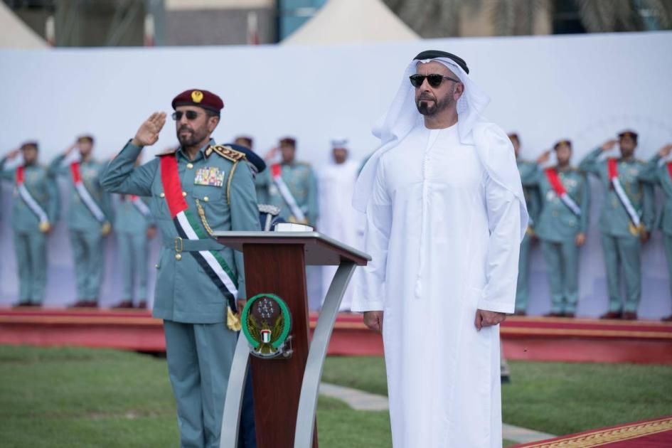 سيف بن زايد: في يوم العلم تتجلّى روحُ الوطن في أبهى صورها
