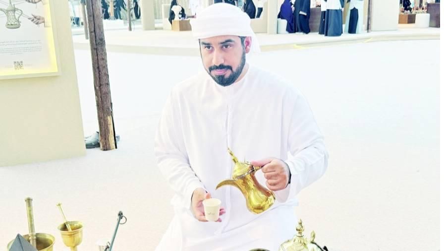 القهوة والتلي.. عبق الأصالة في واحات القطارة