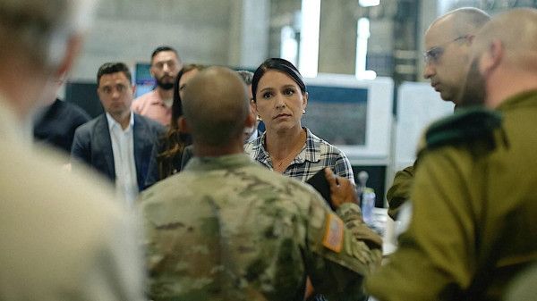 في زيارة مفاجئة لإسرائيل.. مديرة الاستخبارات الأمريكية تكشف عن قوة من 16 دولة لغزة