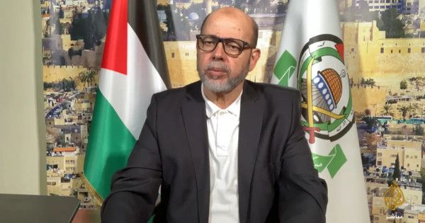أبو مرزوق: لا يمكن القبول بقوة عسكرية تكون بديلاً لـ "جيش الاحتلال" في غزة