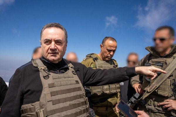 وزير الجيش الإسرائيلي: أصدرت تعليمات بتدمير كل الأنفاق في غزة