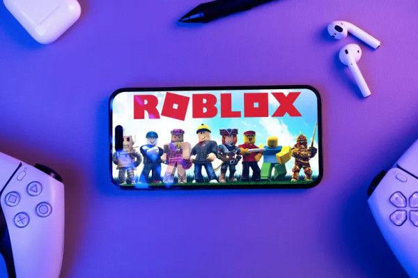 حظر منصة الألعاب "Roblox" في فلسطين