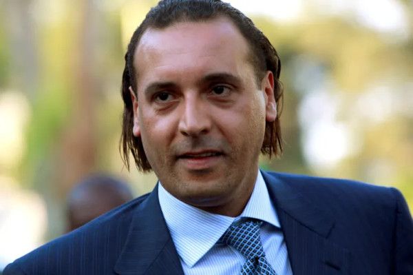 الكشف عن الدولة التي سينتقل إليها نجل القذافي بعد إطلاق سراحه في لبنان