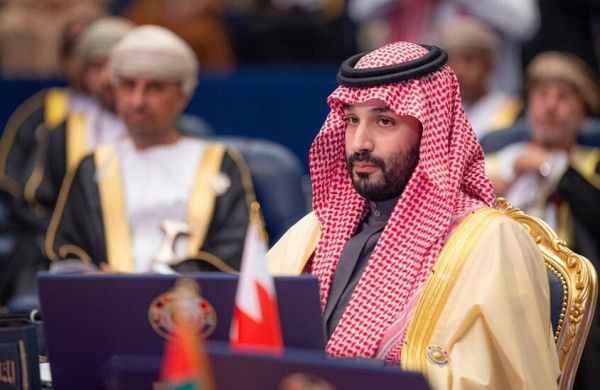 ولي العهد السعودي يتلقى رسالة خطية من الرئيس الإيراني قبل توجهه للولايات المتحدة