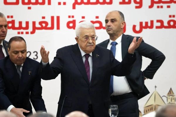 السلطة الفلسطينية ترحب بقرار مجلس الأمن وتؤكد على جاهزيتها لتحمل مسؤولياتها في قطاع غزة