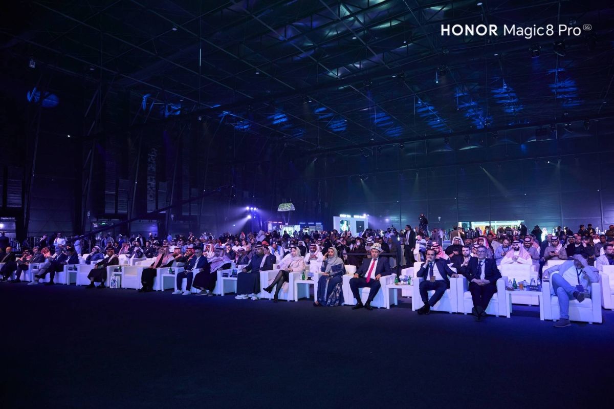 علامة HONOR تكشف عن هاتف MAGIC8 PRO في السعودية خلال حفل إطلاق استثنائي في "ذا أرينا"