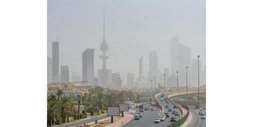 طقس بارد ورياح نشطة مثيرة للغبار وانخفاض للرؤية على بعض المناطق