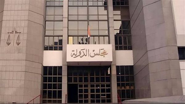 الإدارية العليا: للموظفات الحق في إجازة رعاية الطفل لمدة عامين وتجدد وفقًا للقانون