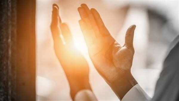 "اللهم إليك أشكو ضعف قوتي"، أدعية زوال الهم والحزن وفك الدين في الصباح