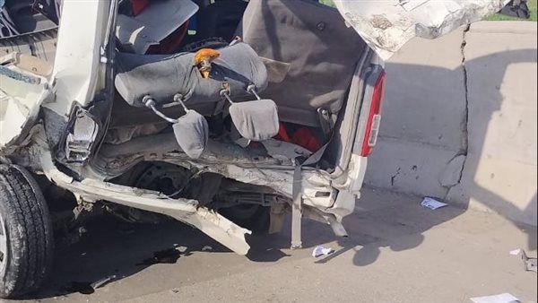 إصابة 9 موظفين بوزارة الطيران في حادث تصادم أعلى طريق بنها الحر
