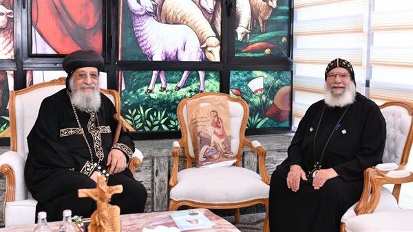 البابا تواضروس يتلقى تقريرا عن الخدمة في دير الأنبا بيشوي