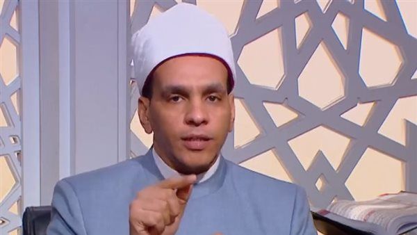 هل يجب الغسل وإعادة الدخول في الإسلام بعد سبّ الدين عند الغضب؟ أمين الفتوى يجيب (فيديو)