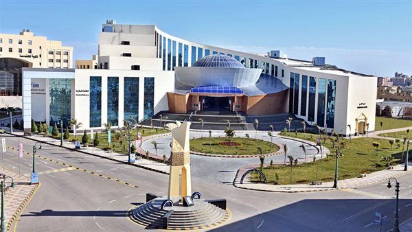 مستند يكشف: رئيس جامعة كفر الشيخ السابق حصل على 3 ملايين و100 ألف جنيه مكافآت خلال عام