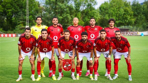 الحسين عموتة يعلن تشكيل الأهلي الرسمي لمواجهة برشلونة في كأس خوان جامبر
