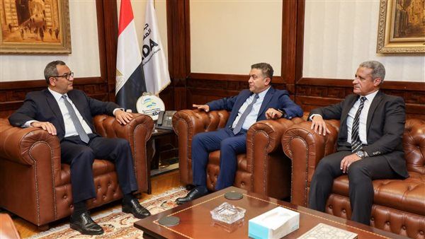"تنمية المشروعات" يضخ 250 مليون جنيه لدعم أصحاب المشروعات متناهية الصغر