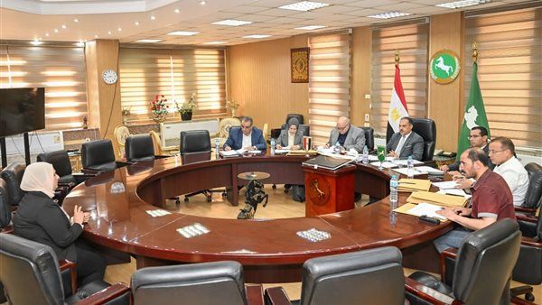 محافظ الشرقية يترأس لجان شغل وظائف قيادية بالديوان العام