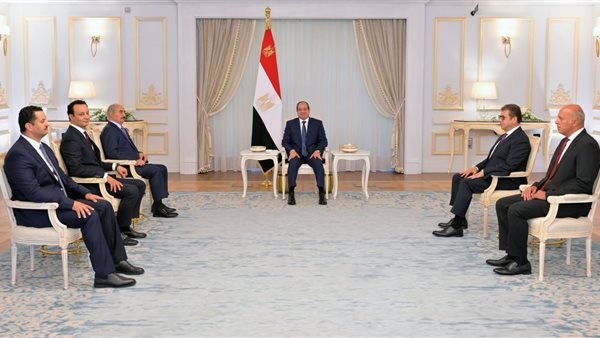 الرئيس السيسي يستقبل خليفة حفتر بحضور رئيس المخابرات العامة (فيديو)