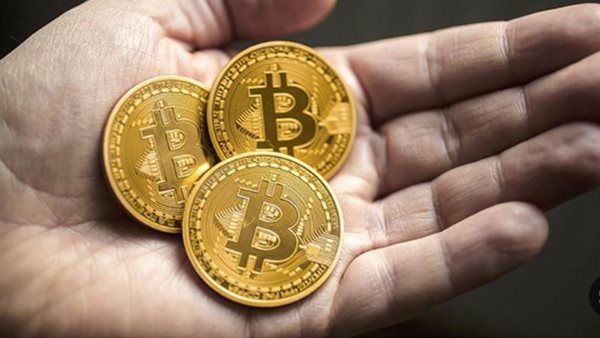 سعر البيتكوين يقفز 12% مع عودة الأمل بتمرير تشريع أمريكي يدعم سوق الكريبتو