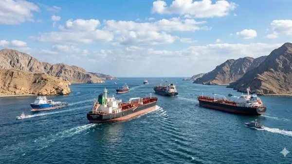 إيران تسمح لناقلات نفط عراقية بالعبور من مضيق هرمز