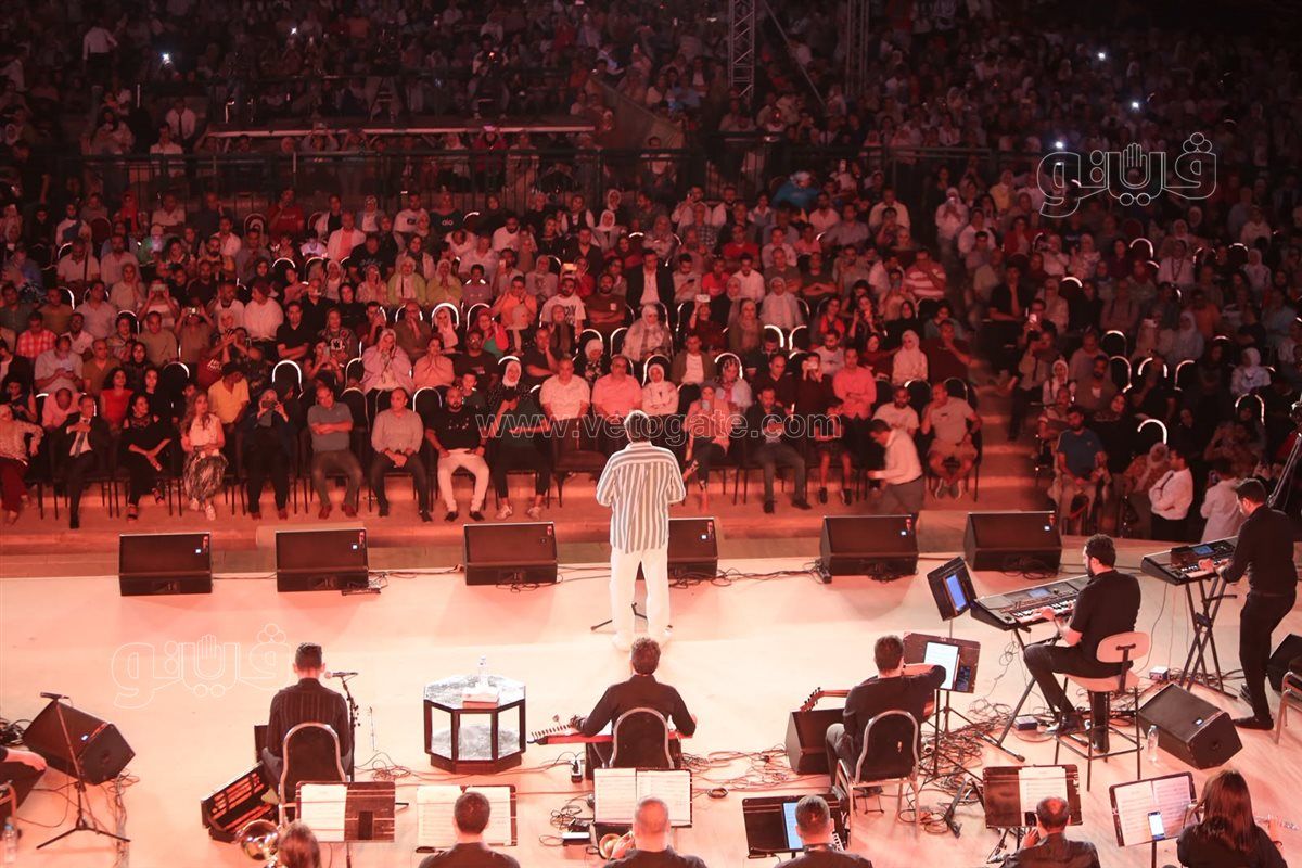 5bf409a3ca.jpg
