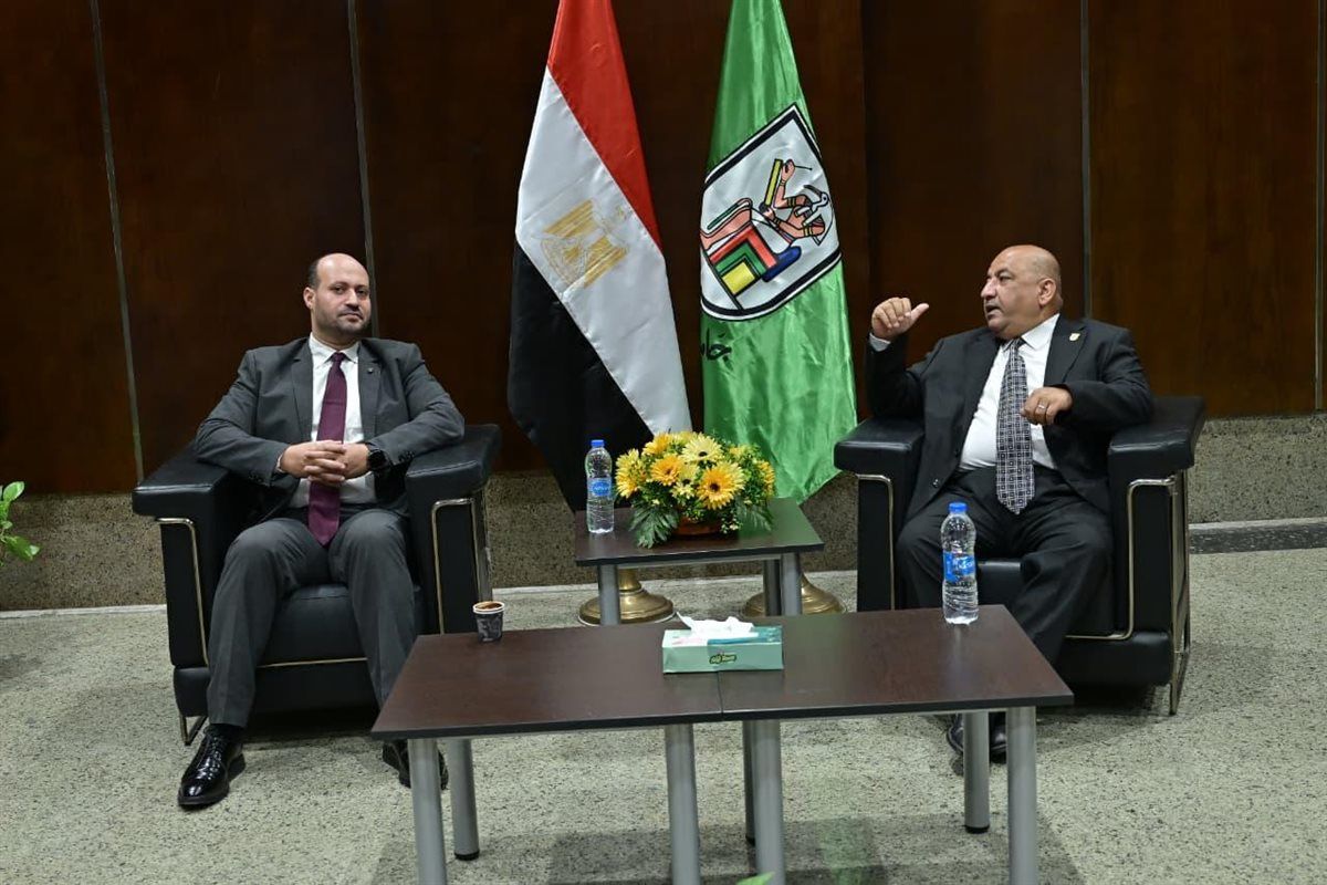  الفوج الثاني من معسكر «قادة المستقبل»، الذي تنظمه جامعة القاهرة
