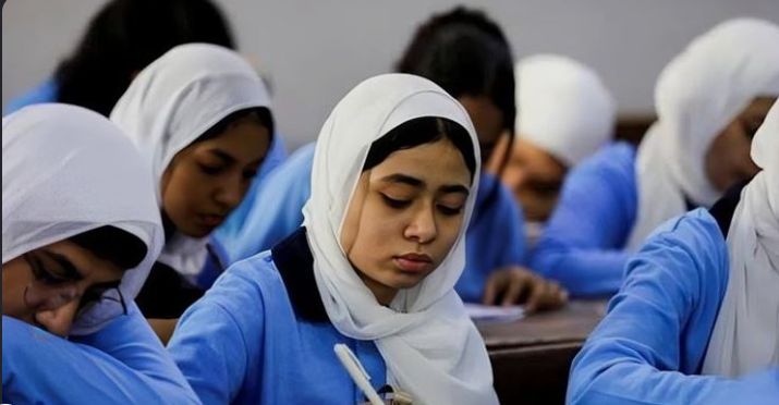 الحضور الإجباري للصف الثاني بكالوريا