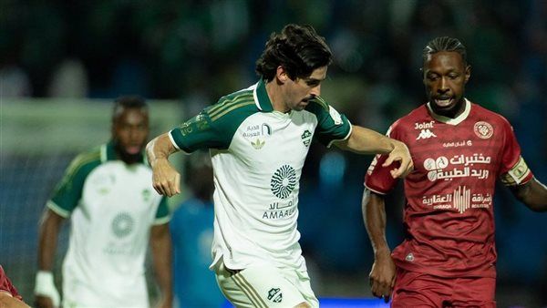 أهلي جدة يخسر في عقره داره أمام الخلود 3-1 في الدوري السعودي (صور)
