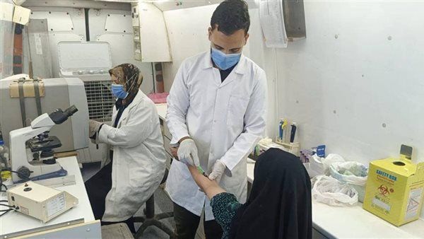 قوافل طبية في المنيا تقدم 18 ألف خدمة لـ 7890 مواطنا