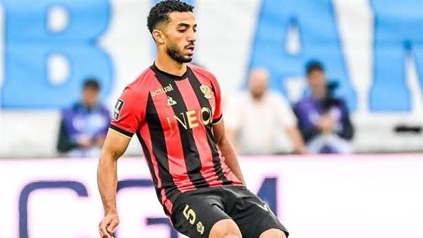 موقف محمد عبد المنعم من قيادة نيس أمام باريس بالدوري الفرنسي