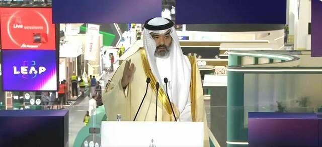 وزير الاتصالات: 75% نموا في الاقتصاد الرقمي إلى 522 مليار ريال