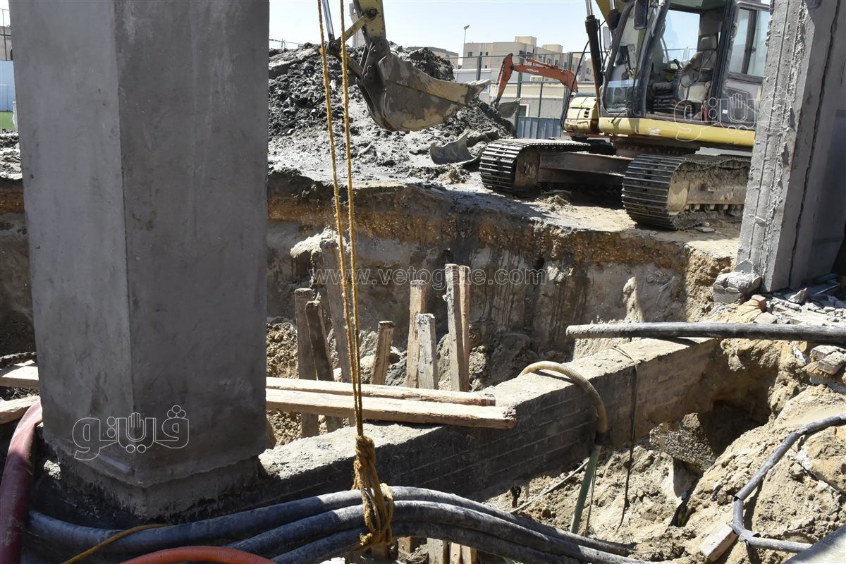 محافظ بورسعيد يتابع ميدانيًا إصلاح كسر خط طرد محطة الضواحي الجديدة