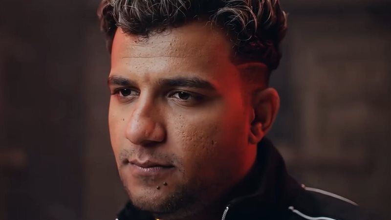 عصام صاصا يتصدر تريند اليوتيوب بـ "موعتش يوم على أبويا"