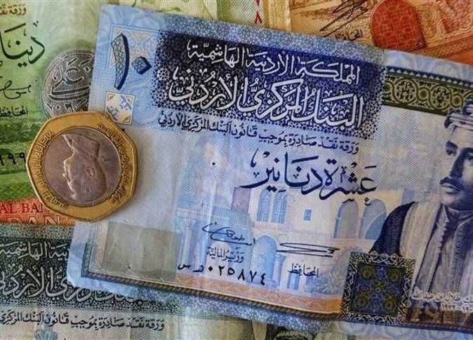 ارتفاع سعر الدينار الأردني مقابل الجنيه في البنك المركزي مساء اليوم