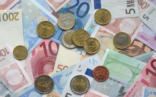 التضخم يتجاوز التوقعات في فرنسا وإيطاليا ويضاعف الضغط على المركزي