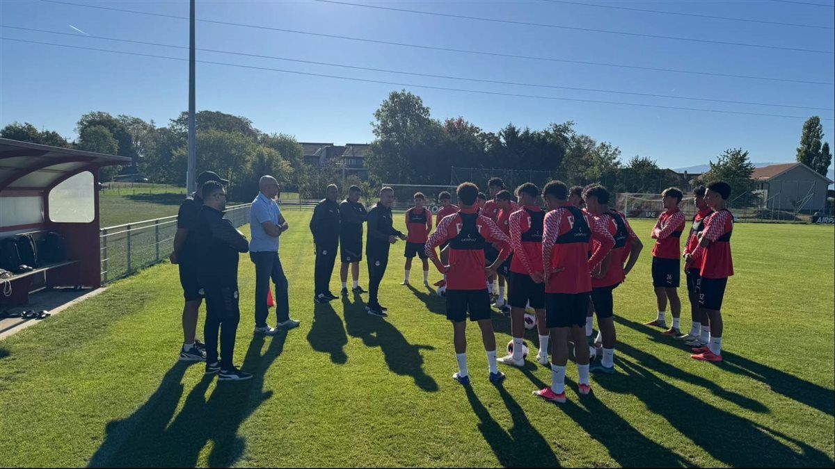 وليد درويش: مشاركة منتخب الناشئين في دورة الصداقة بسويسرا ناجحة جدا