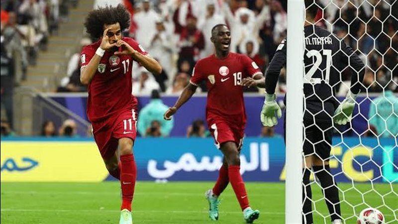 الحمدان VS أكرم عفيف، التشكيل المتوقع لقمة السعودية وقطر بنصف نهائي خليجي 27