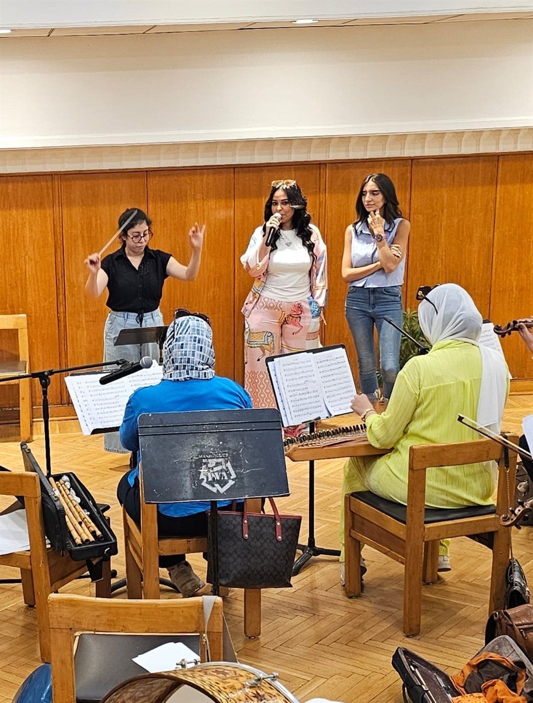 مروة ناجي تنهي بروفة حفل ختام "She Arts" بقيادة المايسترو دنيا الدغيدي (صور)