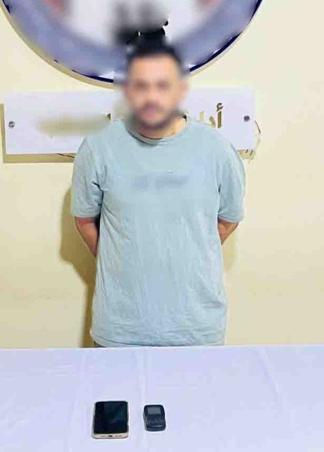 موظف بنك وهمي و4 شرائح هاتف، قصة سقوط نصاب بطاقات الدفع الإلكتروني في المنيا