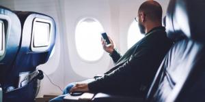 أبرز النصائح لتجنب آلام الرقبة والظهر أثناء الرحلات الجوية