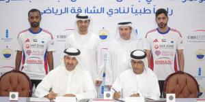 الشارقة والمستشفى الجامعي يجددان عقد الرعاية