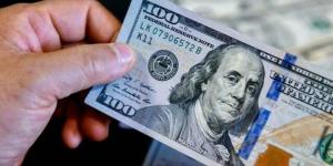 الدولار عند أدنى مستوى في 30 عامًا.. وتزايد الإقبال على اليورو واليوان
