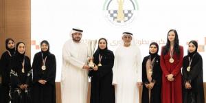 «العين للشطرنج» بطل الدوري العام للسيدات