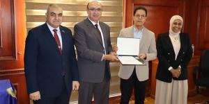 رئيس جامعة بنها يترأس اللجنة العليا لاعتماد المدربين بالمركز القومي للتدريب وإعداد القيادات