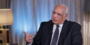 كله بالقانون الدولي، خبير مياه يفحم إثيوبيا بعد سؤاله "لماذا نستأذن مصر قبل بناء السدود"
