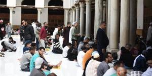 هل يجوز للطبيب ترك صلاة الجمعة من أجل رعاية المرضى؟ الإفتاء تحسم الجدل